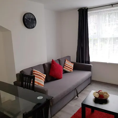Barnfield Place Edgware Buitenkant foto